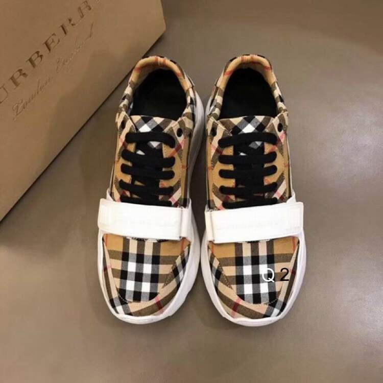 Picture of Burberry Shoes _SKUBurberrysz38-44HY02671962